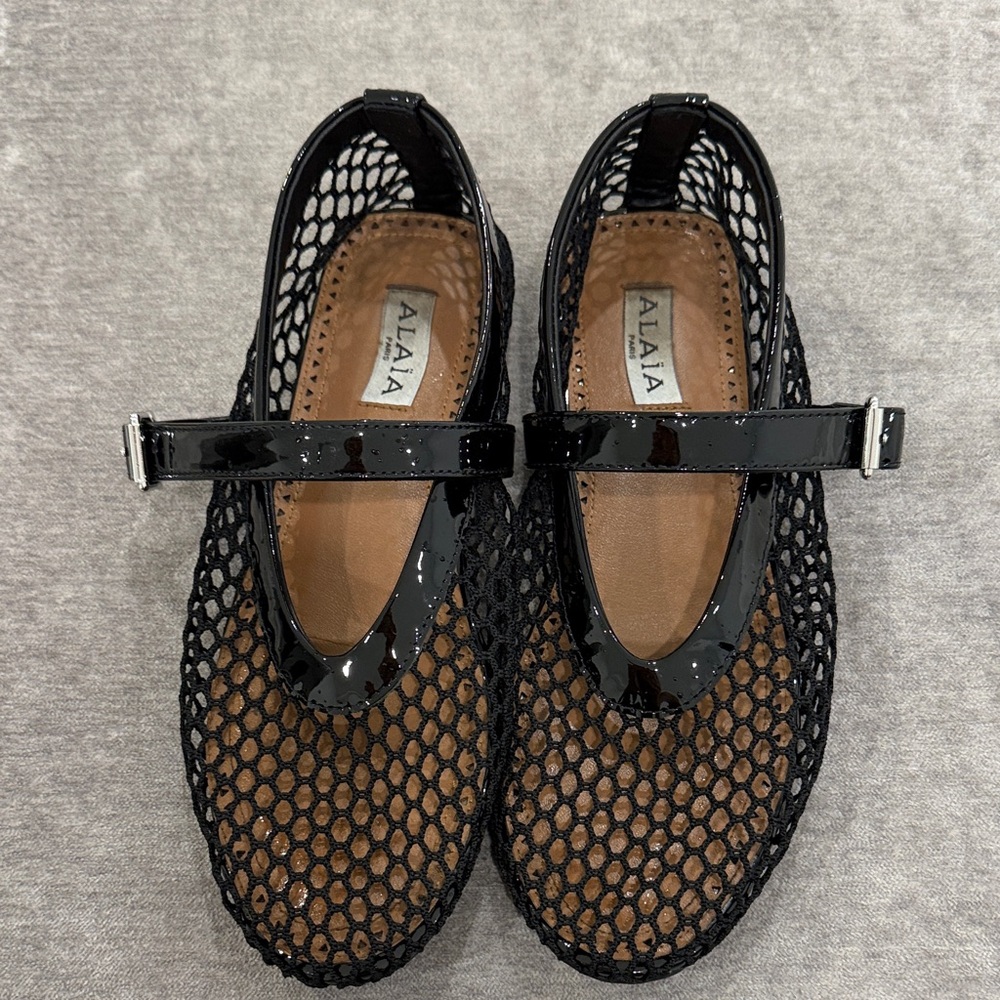 Alaia Black Mesh Women's Shoes size 8